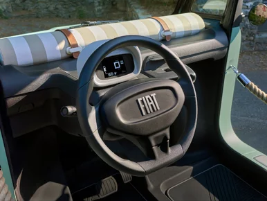 Miniatura: Fiat odjechał konkurencji. Nowy model za...