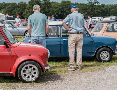 Miniatura: Zaostrzono kary dla piratów drogowych,...