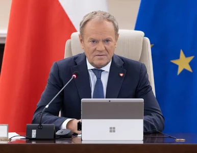 Miniatura: Tusk publikuje kolejne zdjęcie ze stacji...