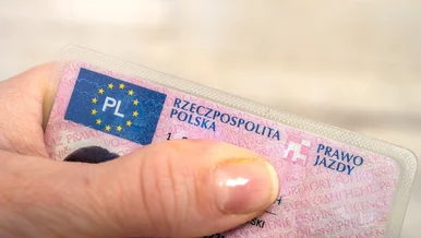 Miniatura: 15 mln kierowców musi wymienić prawo...